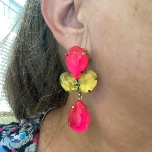 Vintage 80’s hot pink and yellow rhinestone earrings - Picture 7 of 8